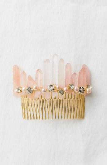 Emma Katzka Rue Quartz & Pearl Comb, Size - Metallic