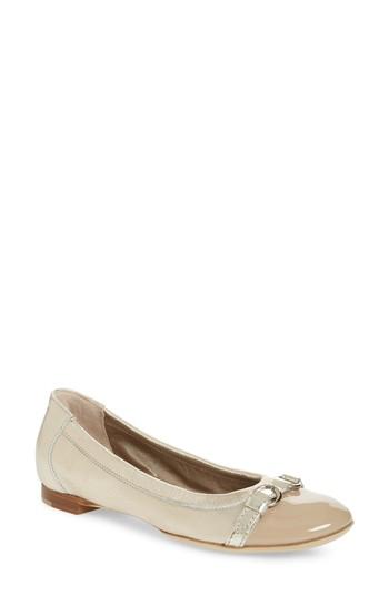 Women's Agl Cap Toe Ballet Flat .5us / 35.5eu - Grey