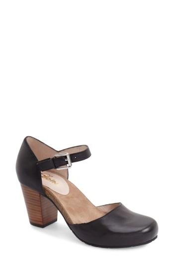 Women's Sudini 'cam' Mary Jane Pump M - Black