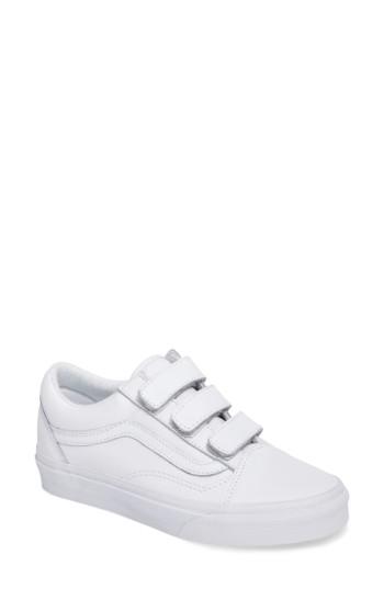 Women's Vans Old Skool V Pro Sneaker .5 M - White