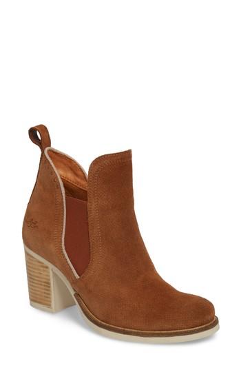 Women's Bos. & Co. Breves Boot .5-6us / 36eu - Brown