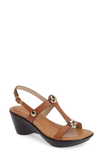 Women's Athena Alexander Pettra Sandal M - Brown