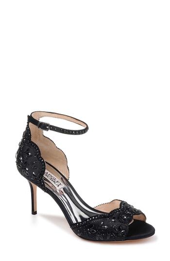 Women's Badgley Mischka Crystal Embellished Sandal .5 M - Black