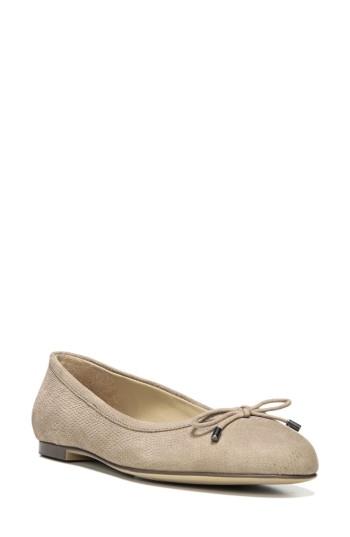 Women's Naturalizer Grace Flat .5 N - Black