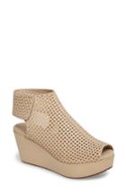 Women's Chocolat Blu Wing Perforated Platform Wedge M - Beige