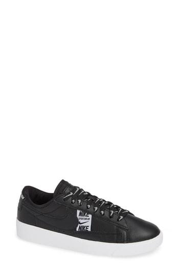 Women's Nike Blazer Low Se Sneaker .5 M - Black