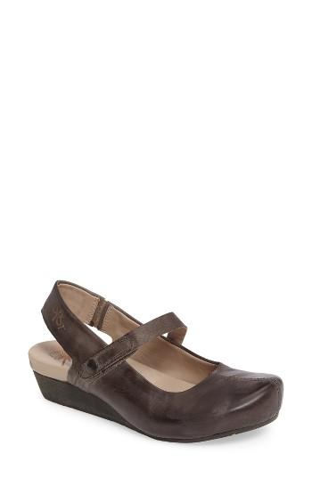 Women's Otbt 'springfield' Flat .5 M - Grey