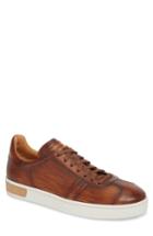 Men's Magnanni Gunner Low Top Sneaker .5 M - Brown