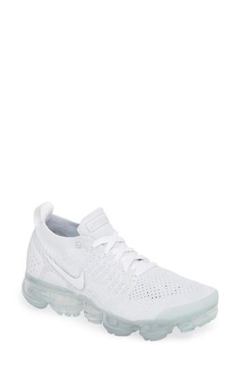 Women's Nike Air Vapormax Flyknit 2 Running Shoe .5 M - White