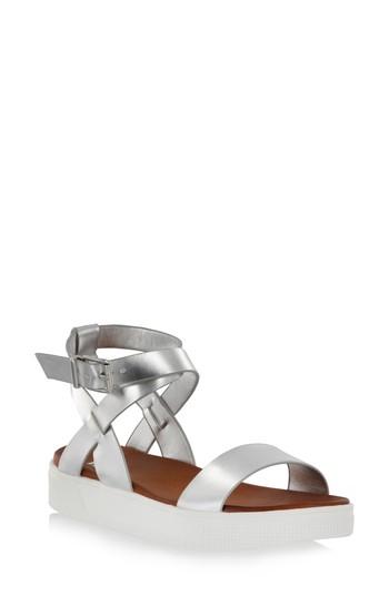 Women's Mia Calla Platform Sandal .5 M - Metallic