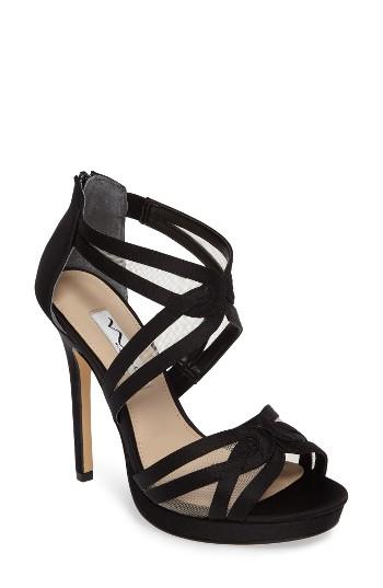 Women's Nina Fayette Strappy Sandal .5 M - Black