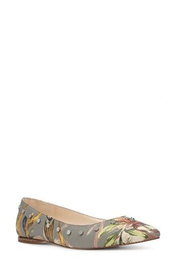 Women's Nine West Sigismonda Studded Flat M - Beige