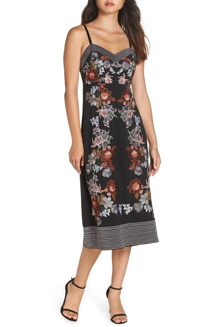 Women's Foxiedox Retro Flower Embroidered Dress - Black