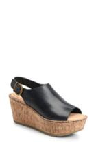 Women's B?rn Orbit Platform Wedge Sandal M - Black