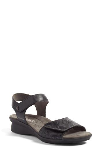 Women's Mephisto Pattie Sandal M - White
