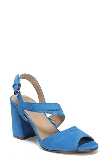 Women's Naturalizer Terah Sandal M - Blue