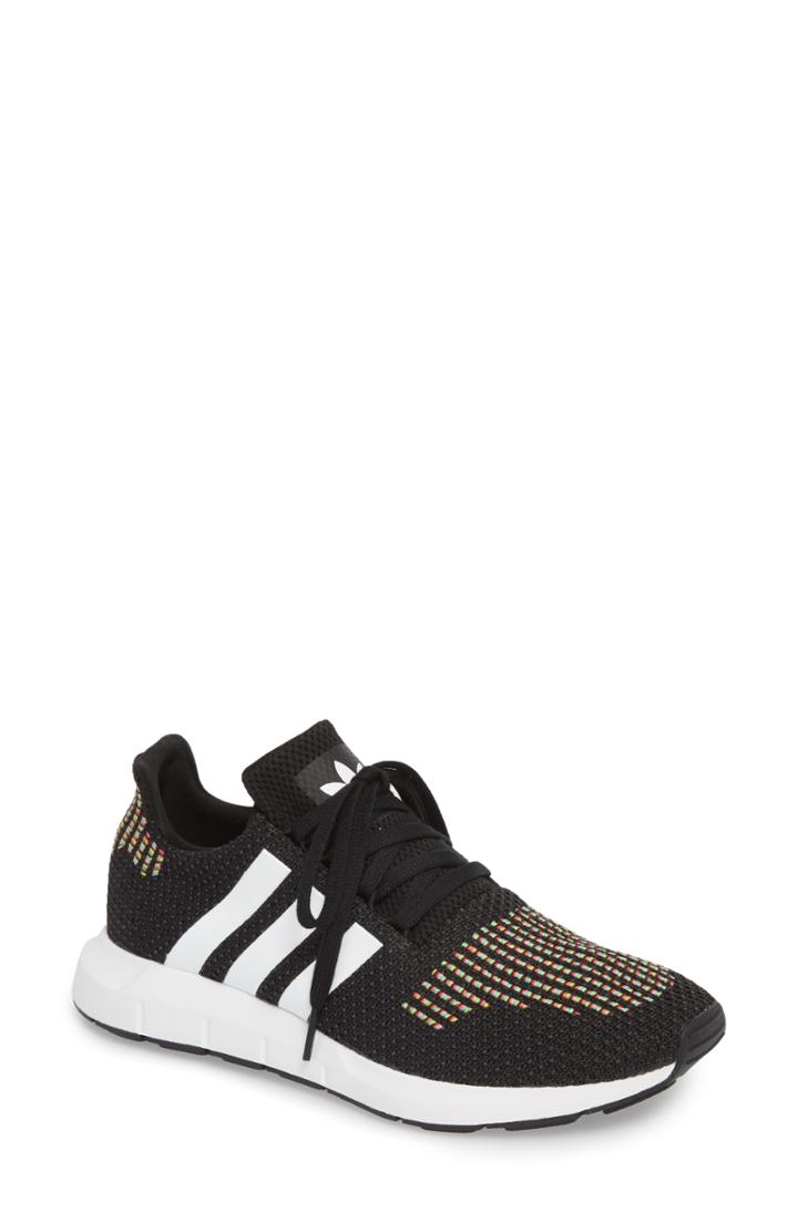 Women's Adidas Swift Run Sneaker .5 Women's / 8.5 Men's M - White
