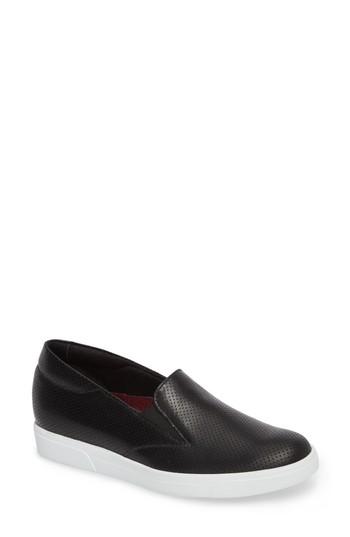 Women's Munro Lulu Slip-on Sneaker .5 Ss - Black