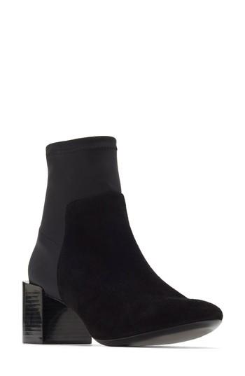 Women's Mercedes Castillo Inez Bootie .5 M - Black