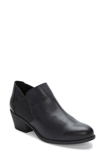 Women's Me Too Zo Bootie .5 M - Black