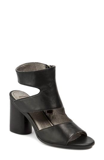 Women's Latigo Hadie Asymmetrical Sandal, Size 6 M - Black