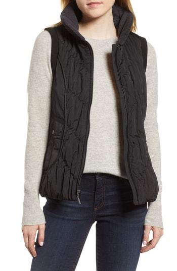 Women's Gallery Packable Pillow Collar Vest - Black