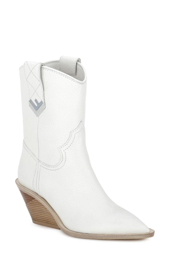 Women's Fendi Cutwalk Bootie Us / 37.5eu - White