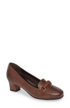 Women's David Tate Perky Loafer Pump M - Brown