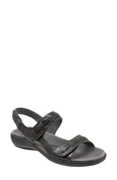 Women's Trotters 'kip' Sandal N - Black