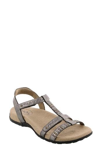Women's Taos Award Sandal M - Grey
