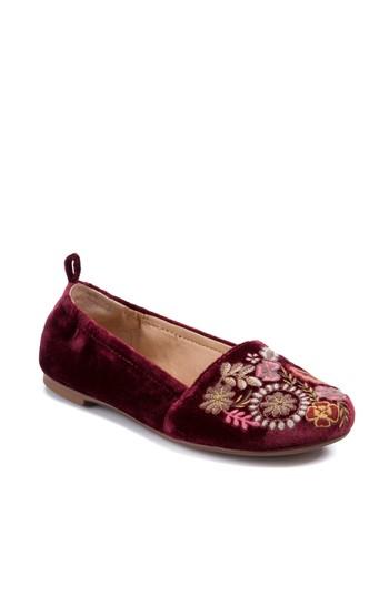 Women's Latigo Gayla Floral Embroidered Flat M - Purple