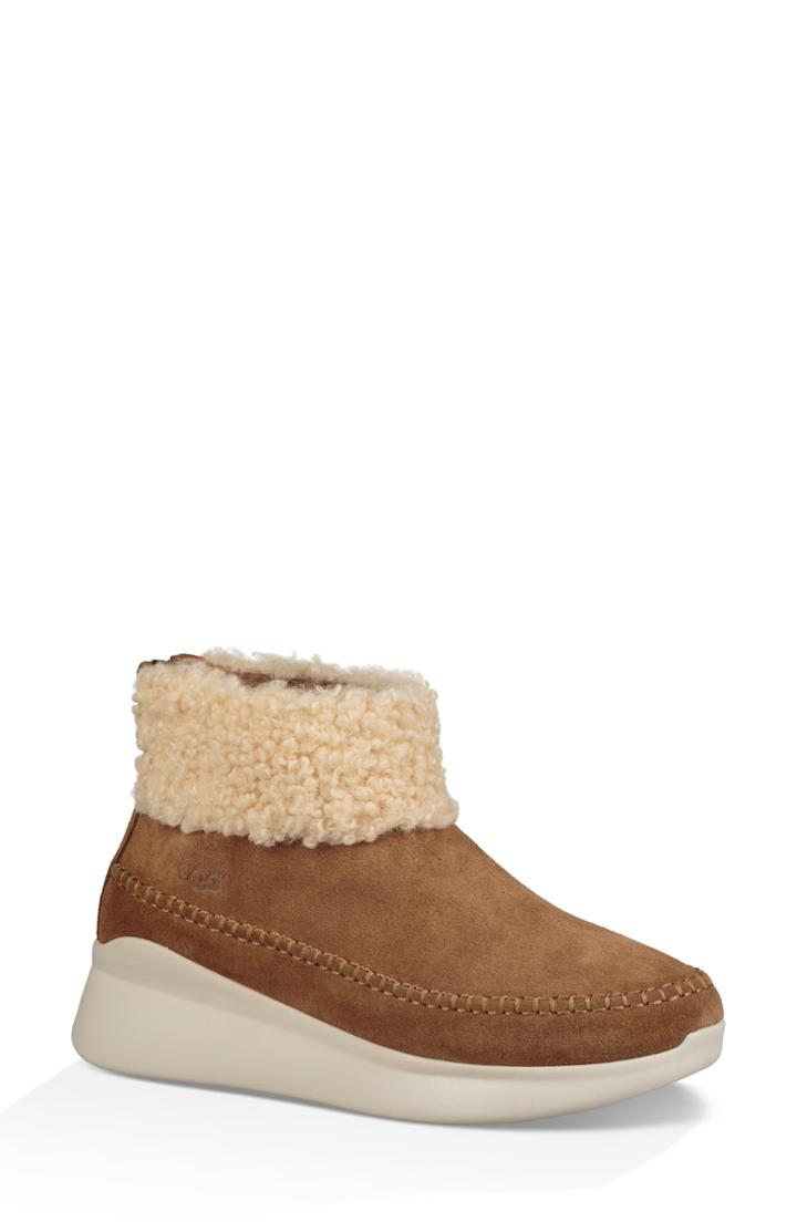 Women's Ugg Montrose Bootie .5 M - Brown