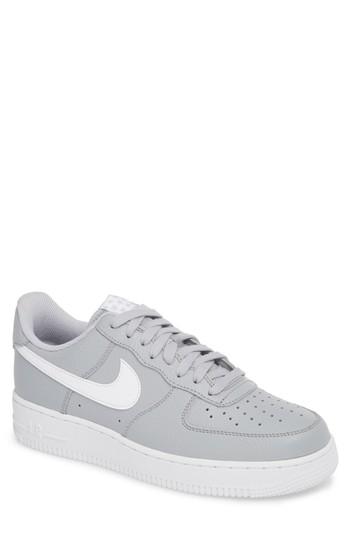 Men's Nike Air Force 1 07 Sneaker M - Grey