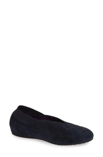 Women's Wonders A Loafer Wedge