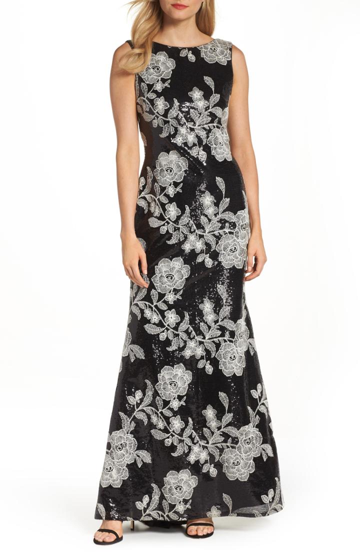 Women's Vince Camuto Embroidered Gown