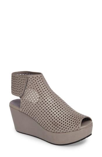 Women's Chocolat Blu Wing Perforated Platform Wedge M - Blue