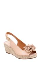 Women's Clarks Petrina Bianca Wedge Sandal W - Beige