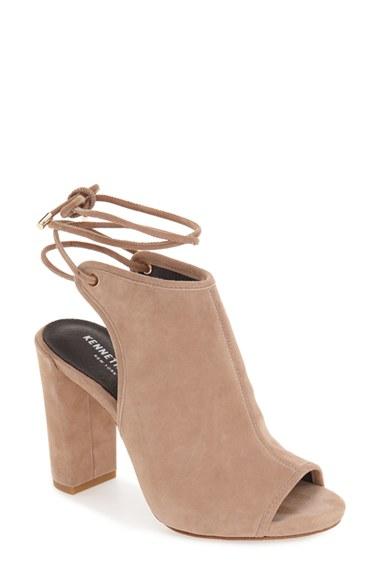 Women's Kenneth Cole New York Darla Block Heel Sandal .5 M - Brown
