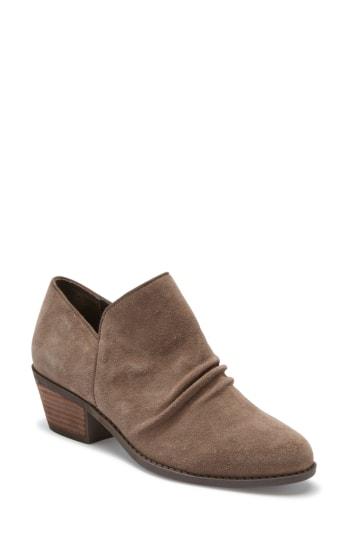 Women's Me Too Zula Bootie .5 M - Beige