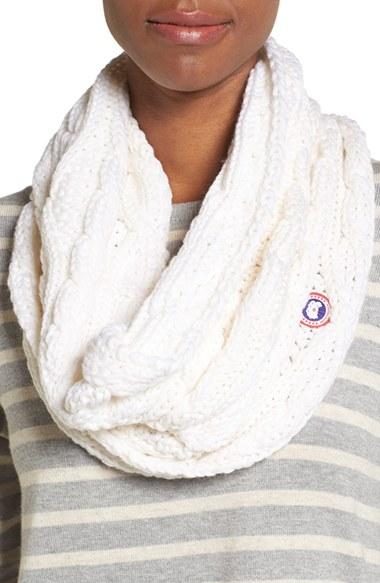 Women's Canada Goose Chunky Cable Wool Snood, Size - White