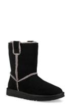 Women's Ugg Classic Short Spill Seam Genuine Shearling Boot M - Black