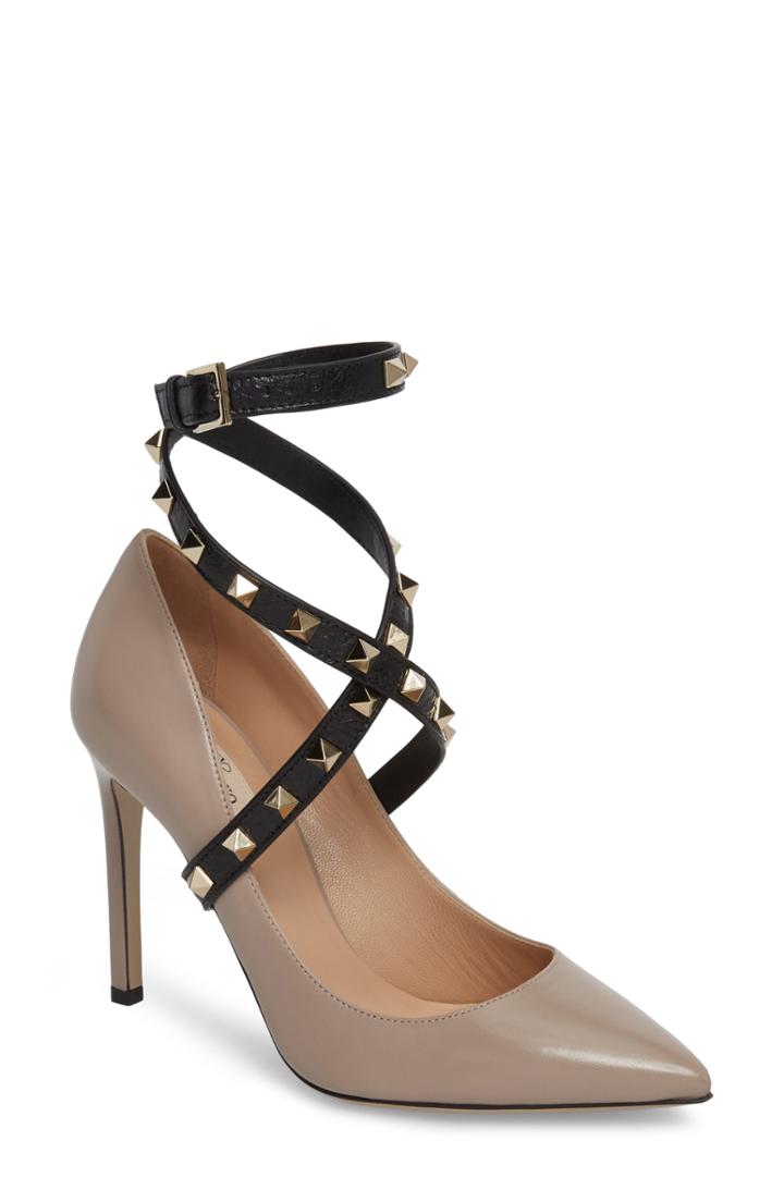 Women's Valentino Garavani Rockstud Wrap Pump Us / 37eu - Beige