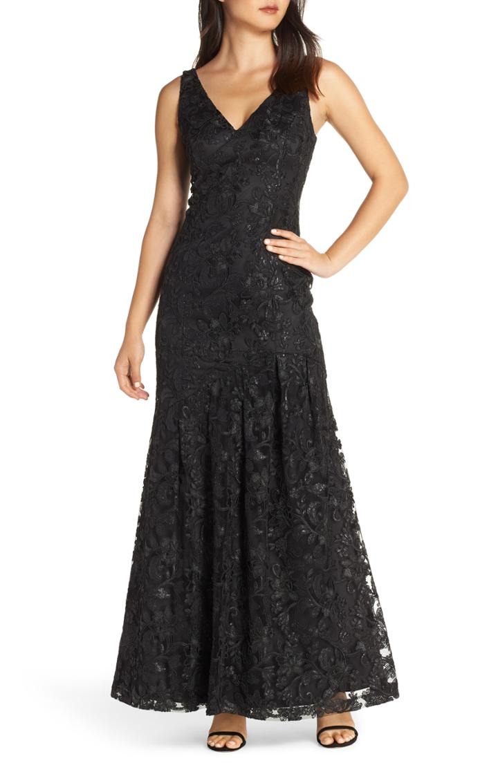 Women's Vince Camuto Lace Asymmetrical Gown - Black