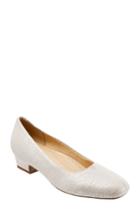 Women's Trotters 'doris' Pump N - White