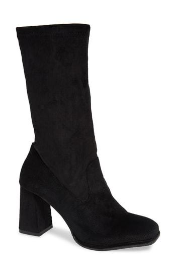 Women's Sbicca Jenice Stretch Corduroy Bootie M - Black