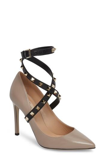 Women's Valentino Garavani Rockstud Wrap Pump .5us / 35.5eu - Beige