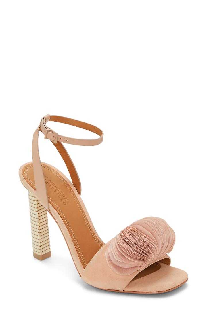 Women's Mercedes Castillo Olenna Sandal .5 M - Beige