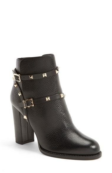 Women's Valentino 'rockstud' Bootie Us / 40eu - Black