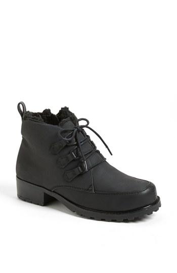 Women's Trotters 'snowflakes Iii' Bootie .5 N - Black