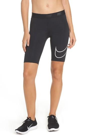 Women's Nike Swoosh Golf Shorts